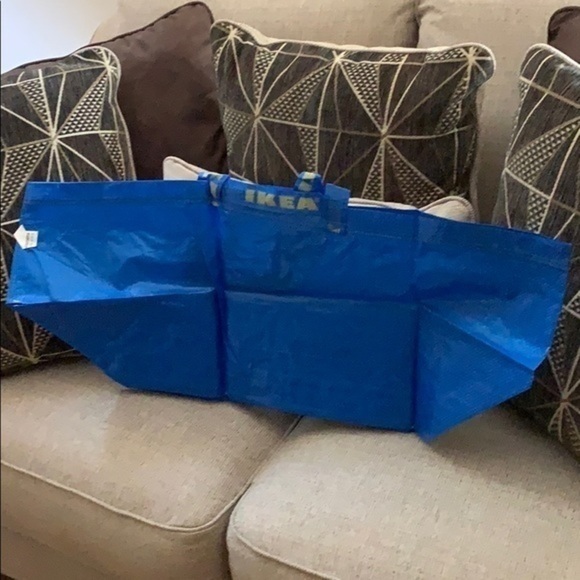 1 blue Ikea plastic shopping bag also for storage - Picture 4 of 8